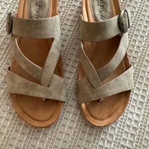 AEROSOLES Beige Strappy Sandals